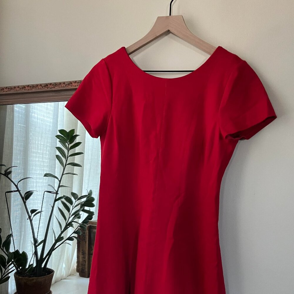 Banana Republic Fit and Flare scuba dress red | M
